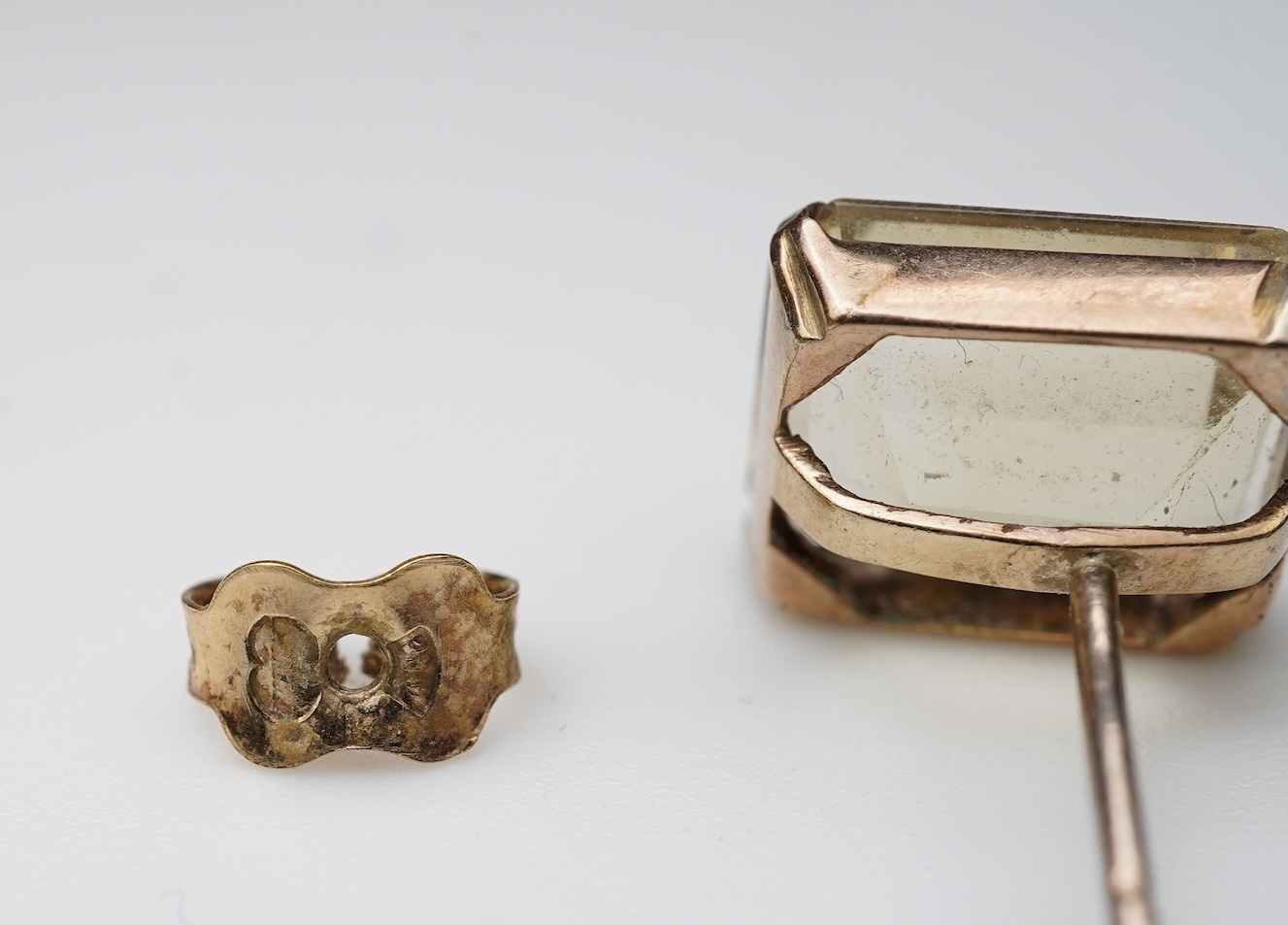 A collection of citrine jewels and a paste bracelet